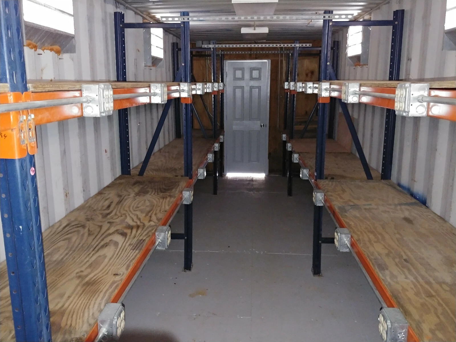 40 ft Container Shop - Climate Controlled Office + Inventory Storage / Racking - Image 5